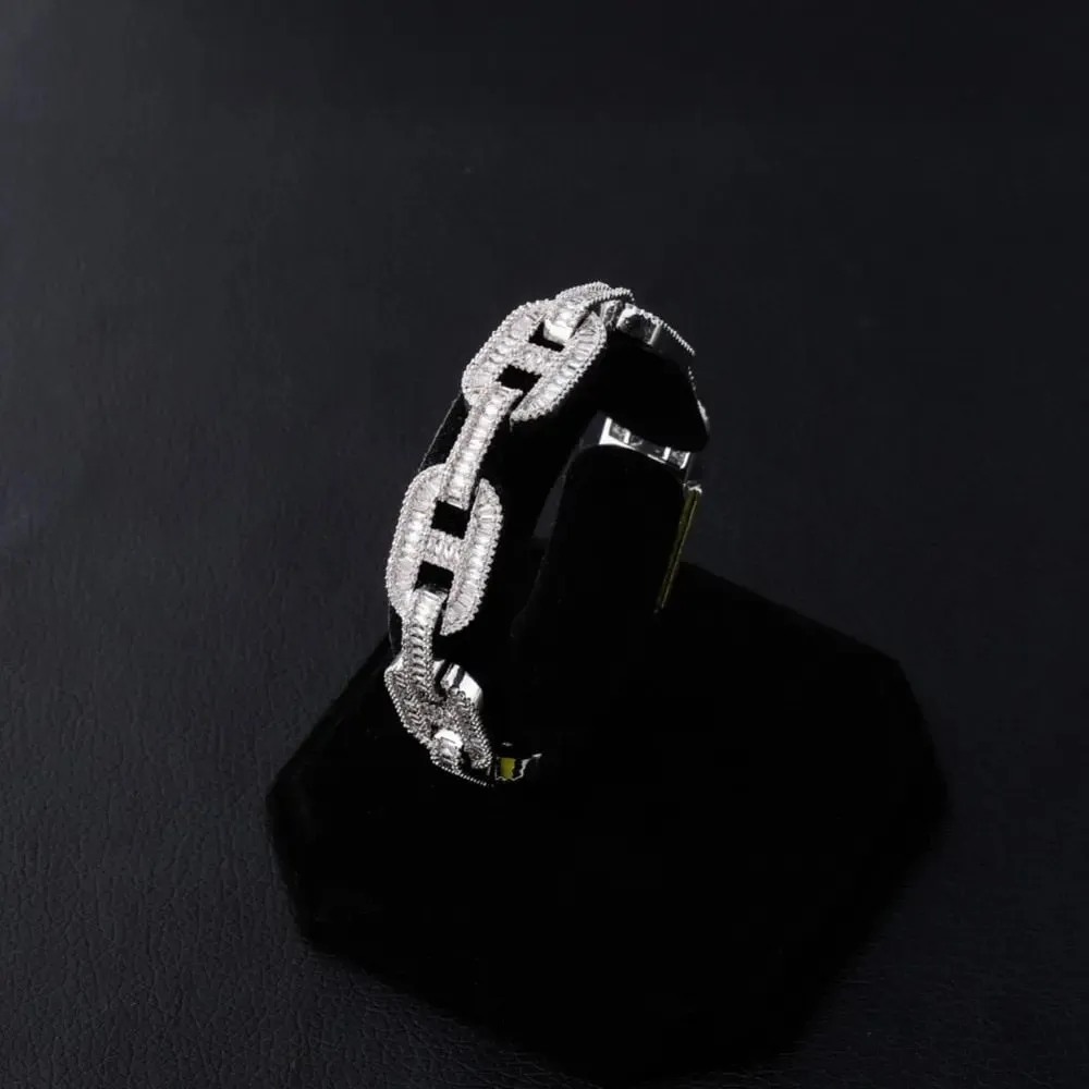 15mm Baguette Mariner Bracelet in White Gold