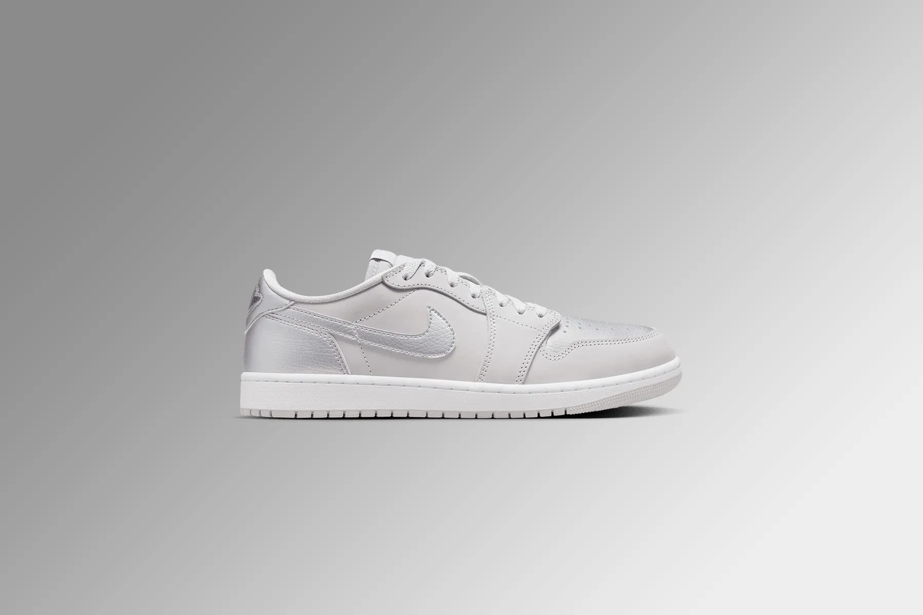 Air Jordan 1 Low OG 'Metallic Silver' (GS) - Neutral Grey/Metallic Silver/White