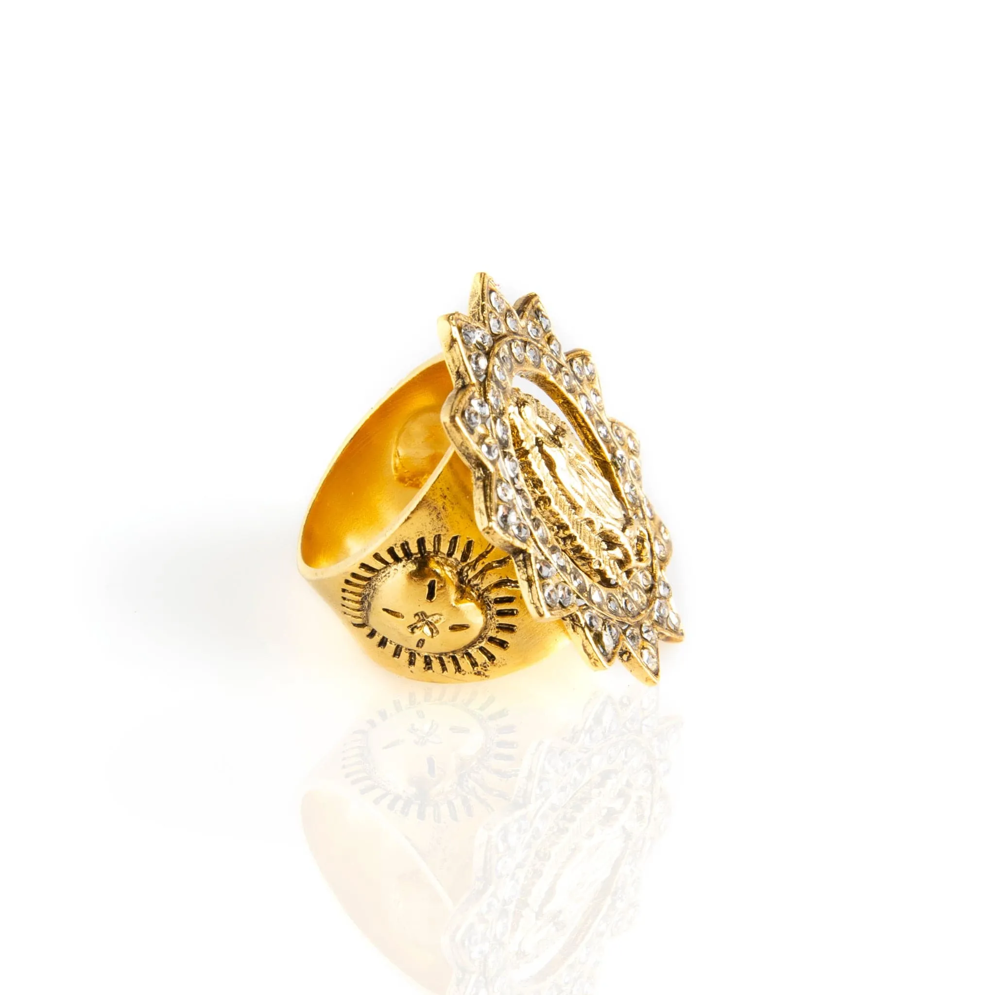 Divine Luxury Ring