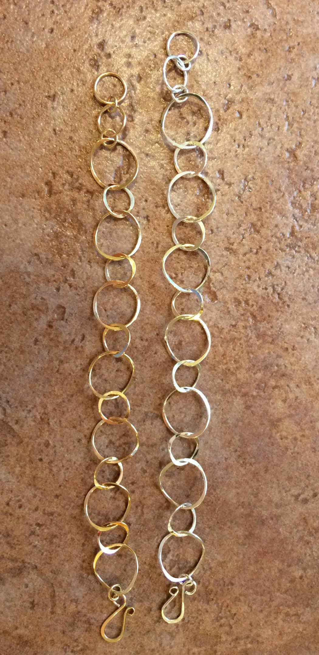 Linked Circle Bracelet