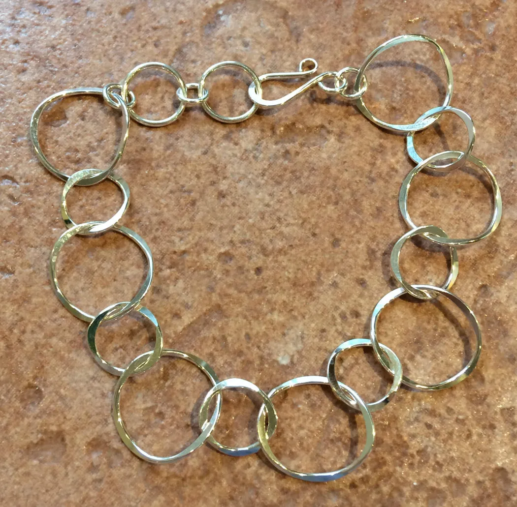 Linked Circle Bracelet