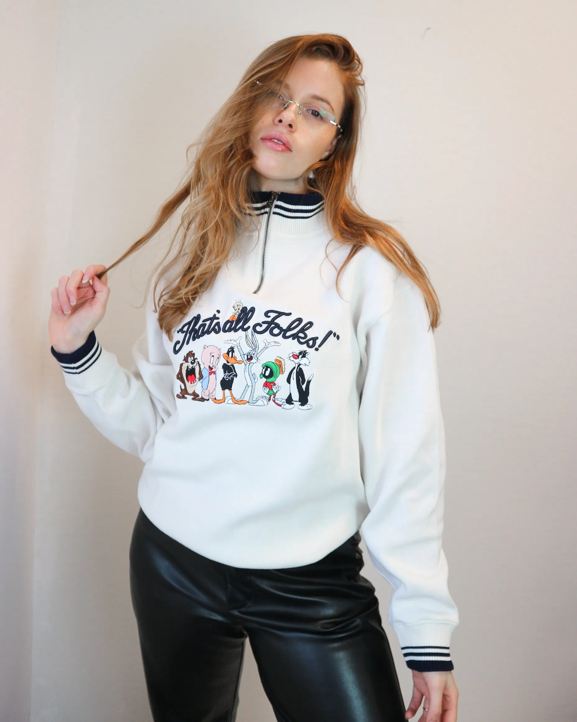 Looney Tunes Sweater M