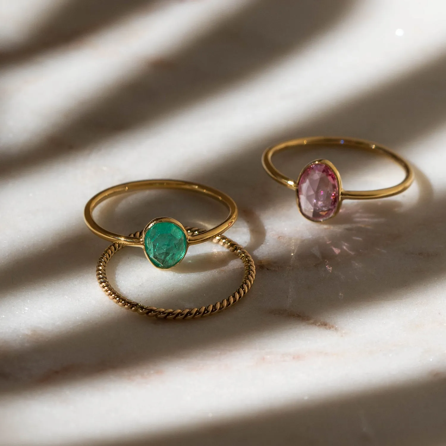 Rosecut Ring | 10k Gold & Emerald